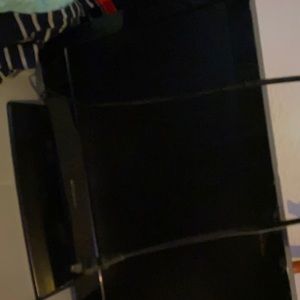 I’m selling a 26 inch Emerson tv